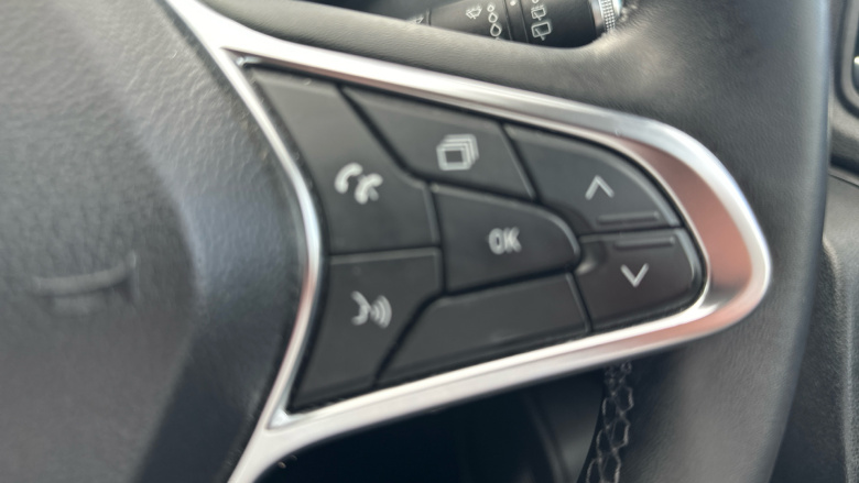 Renault Captur 1.3 TCE 130 Iconic 5dr Petrol Hatchback